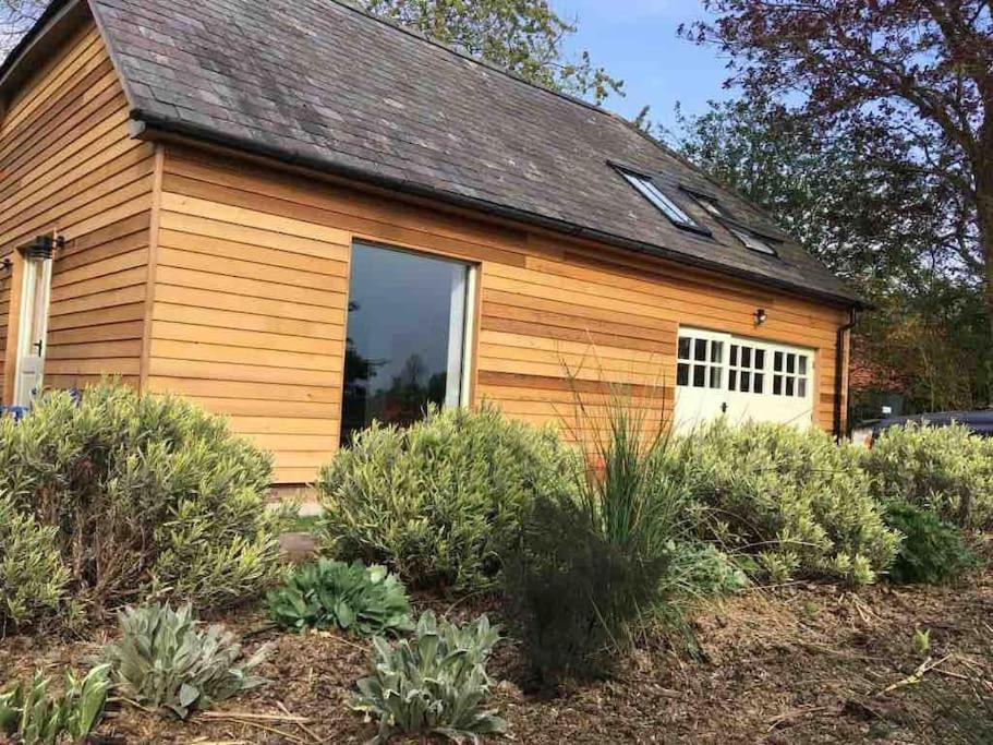 Stylish Cottage In The Pewsey Vale Марлборо Экстерьер фото